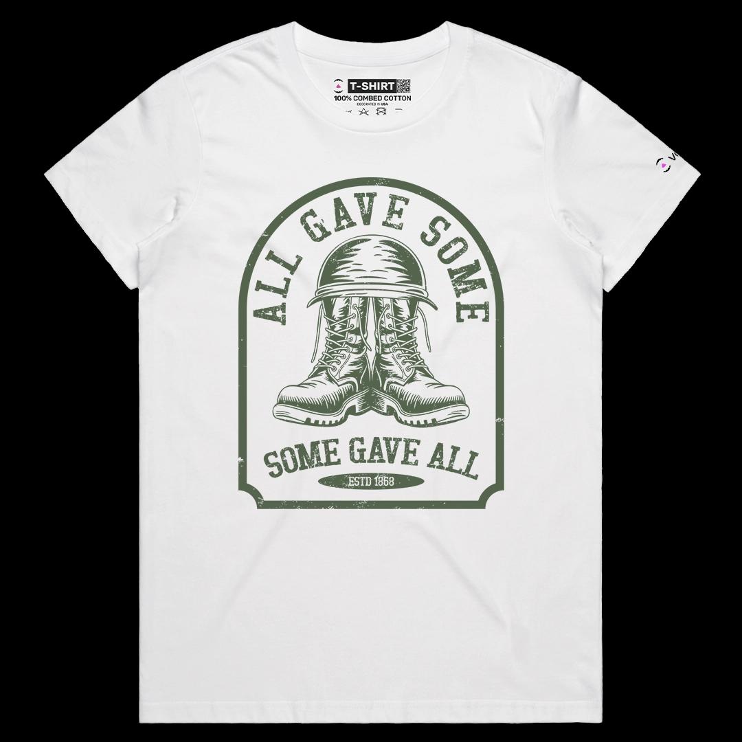 VOICEART White Female Regular Soldier Tribute Patriotic Graphic Tee Short Sleeve T-Shirt for Men and Women