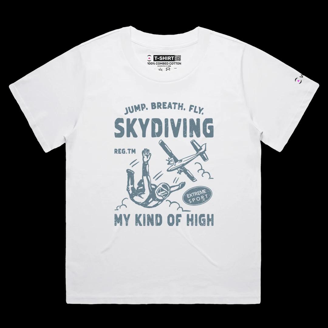VOICEART White Female Loose Skydiving Extreme Sports Graphic Tee for Outdoor Adventures Short Sleeve T-Shirt Men and Women